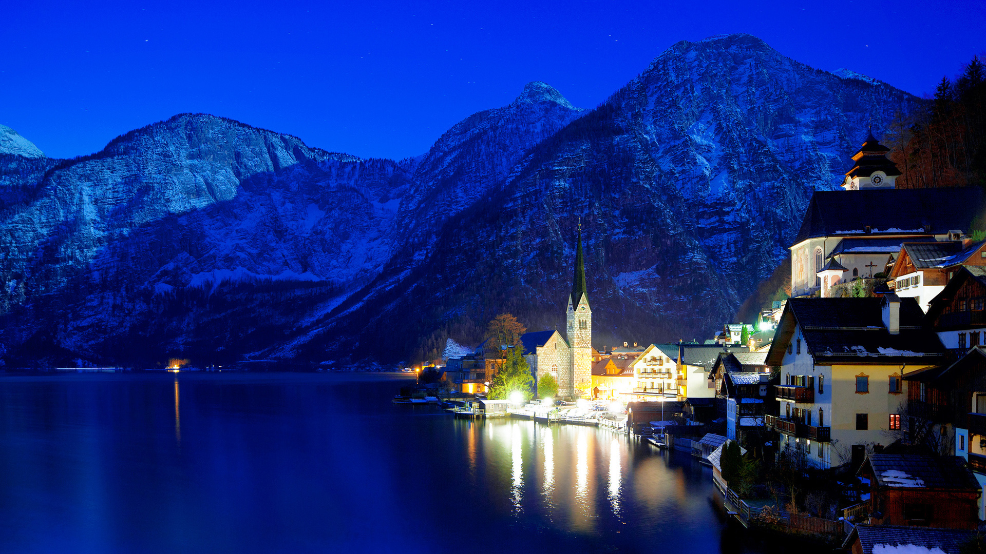奥地利哈尔施塔特冬日夜晚灯光风景壁纸推荐