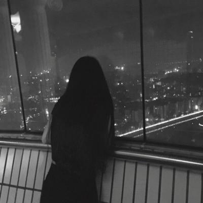 12张高清好看的黑白QQ情侣头像合集