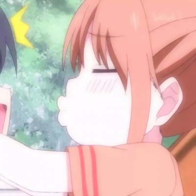 16张高清好看的动漫男女情头合集