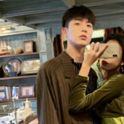 QQ复古情侣头像来啦！高清真人款复古风情侣头像共10张