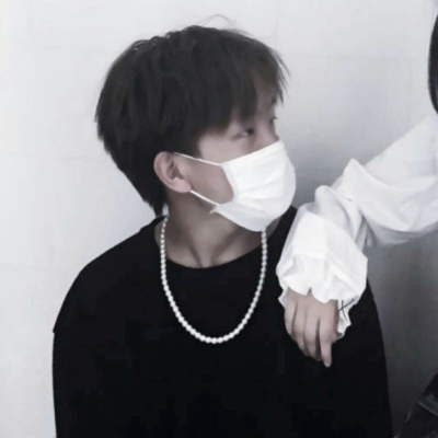 不露脸双人情侣头像 26张高清好看的一对两张图