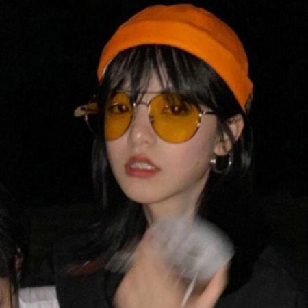 真人版一左一右情侣头像 共16张高清图