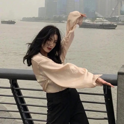 网红款一左一右情侣头像合集！14张热门情头直接抱走