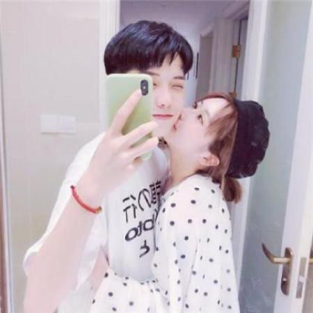 抖音爆款情侣头像合集 10张热门款一次看全