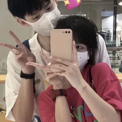 14张超酷洋气情侣头像，快和对象安排上