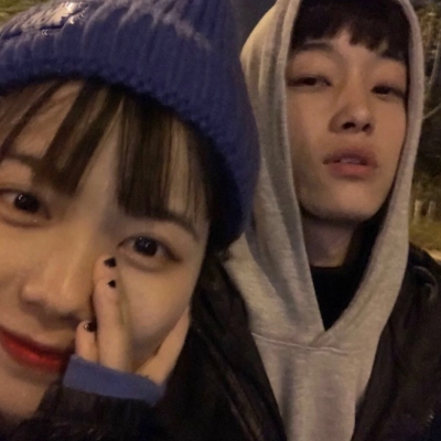 最新耐看ins风情侣头像合集 20张一次看够