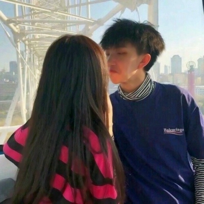 24组高清真人情侣头像 藏着属于你和她的爱情故事