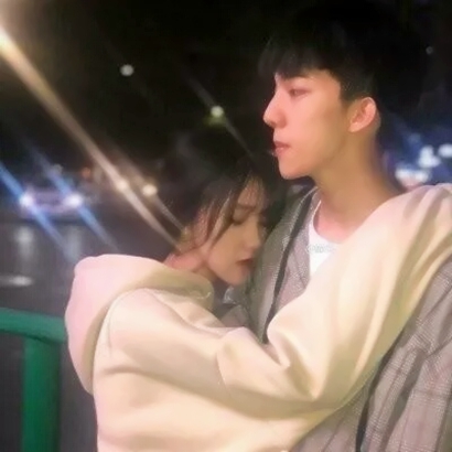 33组高清唯美真人情侣头像 一男一女两张一对