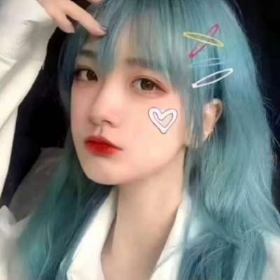 抖音上超火的一左一右真人情侣头像，这里有8张合集