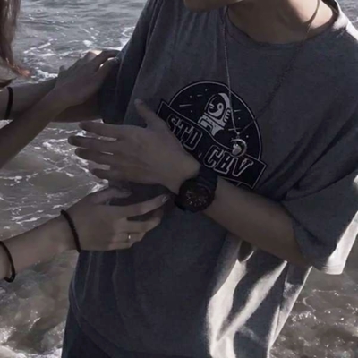 36张高清一对一半的情侣网图头像合集