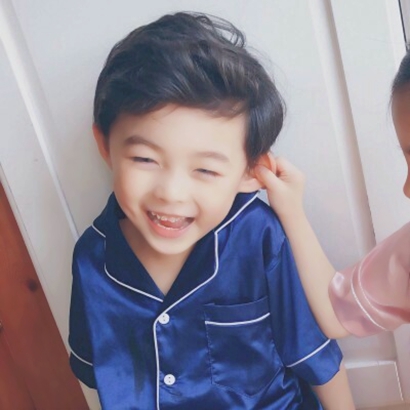 超萌小孩情侣头像来啦！12张高清可爱萌娃情头直接抱走