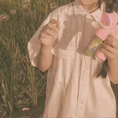 不想公开的单人情侣头像一人一张 20组合集来了