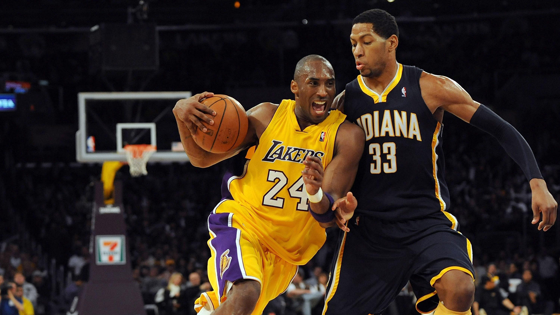 快速运球的科比电脑桌面壁纸 高清人物壁纸来了