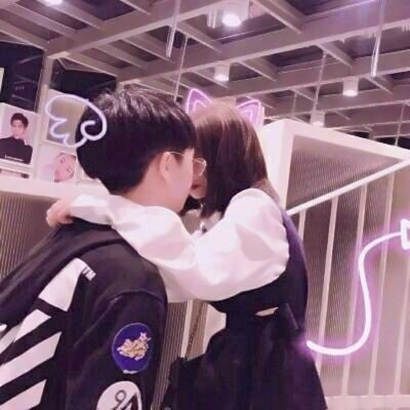 16组高清创意情侣头像 一对两张超有氛围感