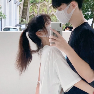 超火的双人真人情侣头像 一共10张