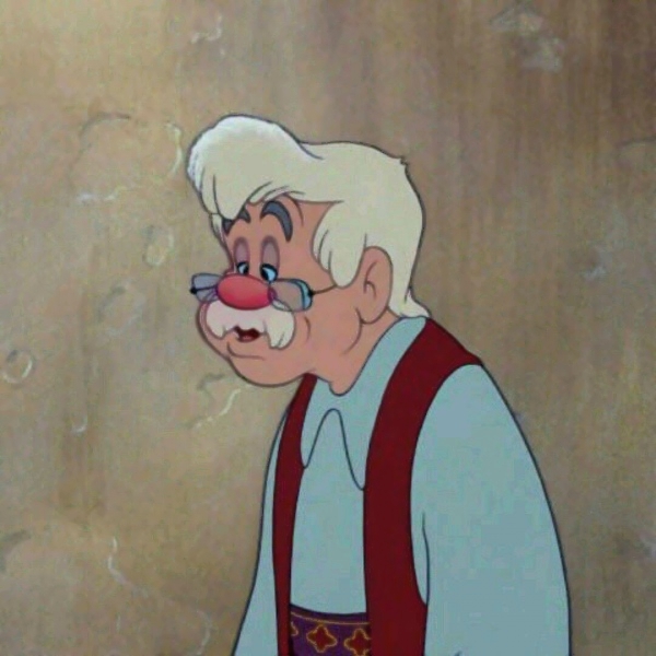 童话感拉满！王子公主分开款情侣头像合集来了