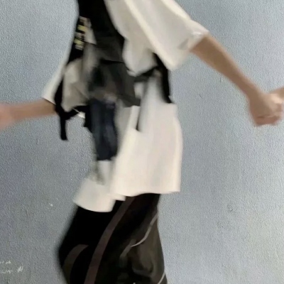 16张真人高颜值超甜情侣头像来了