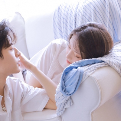 超戳人的浪漫神仙情侣头像 16张合集