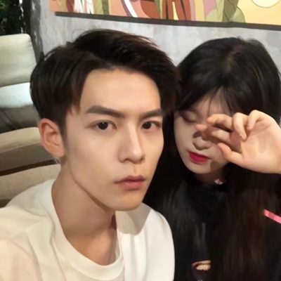 双人甜蜜情侣头像高清大图 共18张