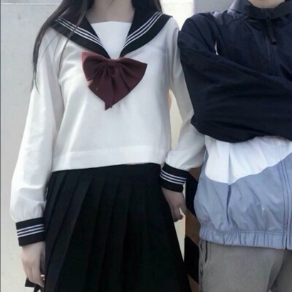 真人版带点小暧昧的情侣头像 高清18张合集