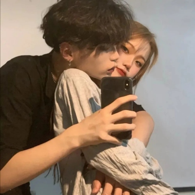 情侣头像最新合集！14张高清图直接抱走