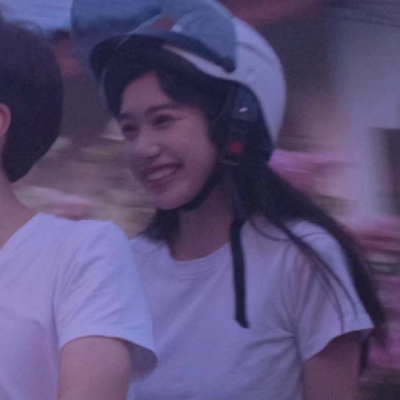 真人版网图甜系情头，20张高清个性情侣头像合集