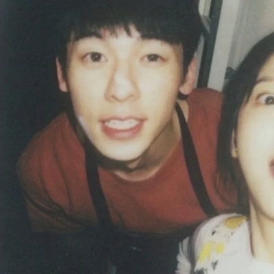 最新微信情侣真人头像 一共20张