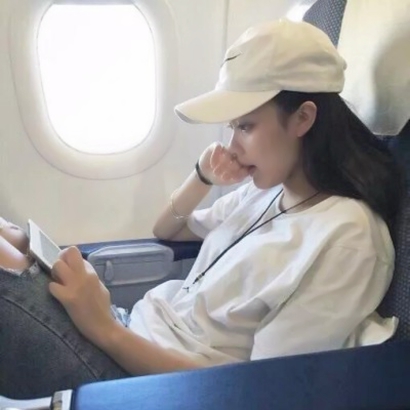 抖音真人情侣头像一对两张 高清好看的抖音情头合集（18张）