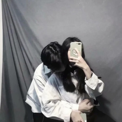 26张双人真人情侣头像来啦！高清又甜蜜的同框款情头合集，适合喜欢真人情侣头像的用户直接取用。