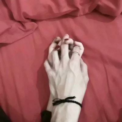 手控党看过来！14组高清恩爱情侣头像，全是氛围感拉满的手部特写