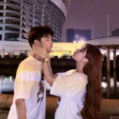 免费下载高清双人QQ情侣头像 12套大全合集