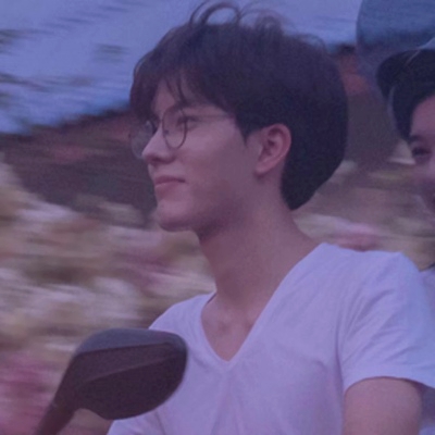 真人版网图甜系情头，20张高清个性情侣头像合集