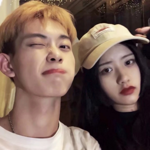 超好看的真人情侣头像！一左一右两张一人一半超清图合集