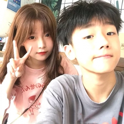 最新双人高清情侣头像来啦！这里整理了16张个性网同款图，都是适合情侣使用的高清素材。