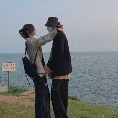 最新耐看ins风情侣头像合集 20张一次看够