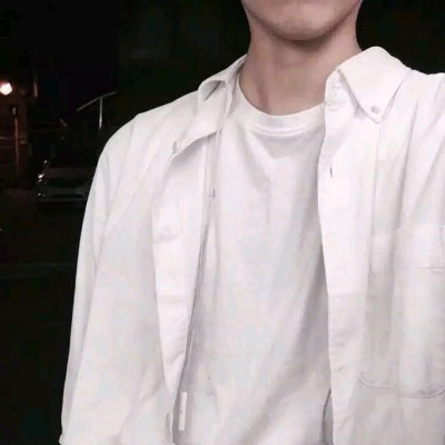 ins风不明显真人情侣头像来了！18张高级感一男一女款