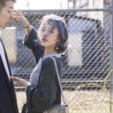 真人版一左一右情侣头像 共16张高清图