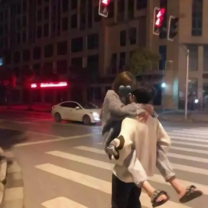 18组高清潮流情侣头像 一对两张个性氛围感拉满