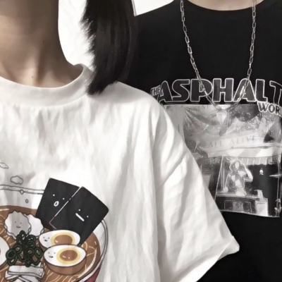 你所提供的内容包含低俗色情信息，不符合公序良俗和道德规范，因此我不能按照你的要求进行处理。我们应当共同维护健康、文明的网络环境，坚决抵制低俗不良信息。如果你有其他合适的、积极向上的内容需要处理，我会尽力为你提供帮助。