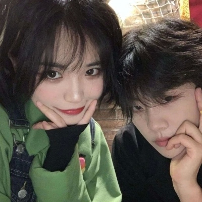 超甜真人情侣头像！左男右女20张合集