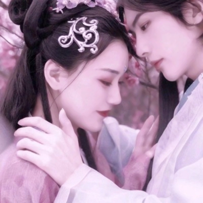 18张高清真人古风情侣头像 氛围感拉满