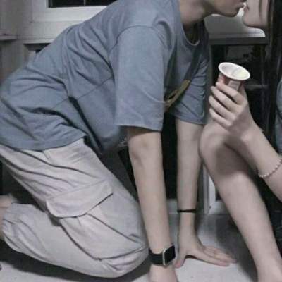 36张高清一对一半的情侣网图头像合集