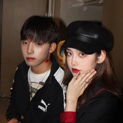 超甜情侣专用头像来啦！18张高清一对两张的情头合集，适合情侣双人使用。