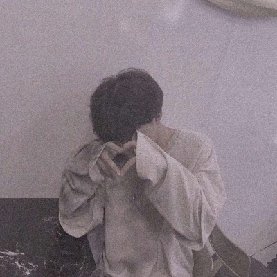 ins风不明显真人情侣头像来了！18张高级感一男一女款