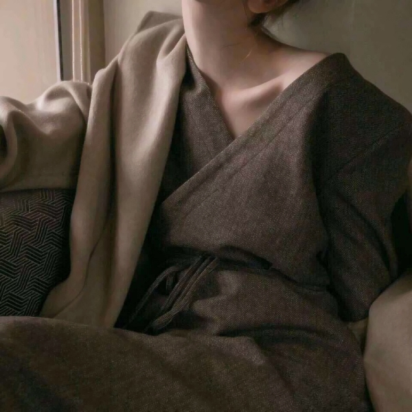 32张超清下半身部位情头 精选好看的情侣头像合集