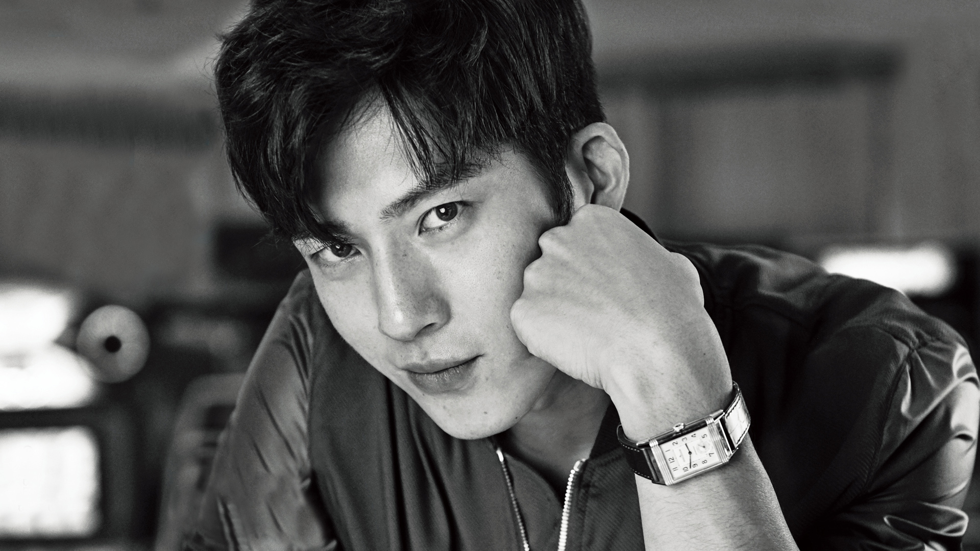 井柏然黑白风电脑桌面壁纸 高清款任你选