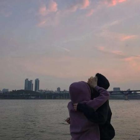 情侣空间真人露脸超甜头像合集 共14张高清图