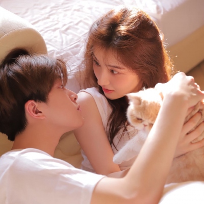 5月适合情侣秀恩爱的真人头像合集（12张）