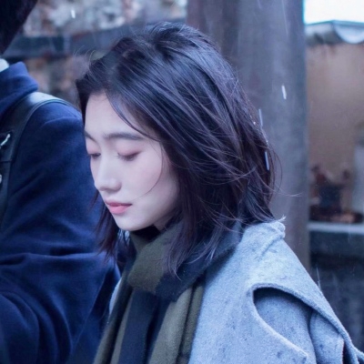 真人版网图甜系情头，20张高清个性情侣头像合集