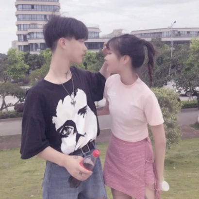 新版QQ情侣头像来啦！36张高清热门款一次看够